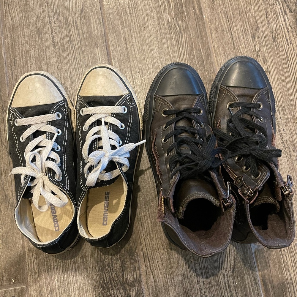 Two pairs of converse shoes. Size 5